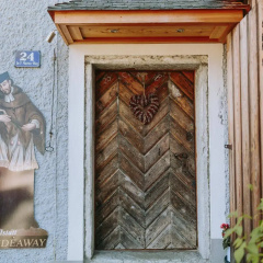 Hallstatt Hideaway - Adults only thumbnail 1