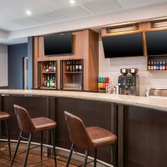 Courtyard by Marriott Toronto Airport