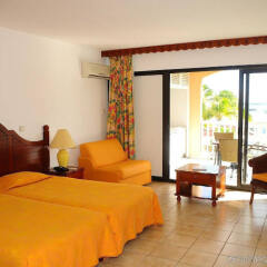 Le Flamboyant Hotel and Resort in Sandy Ground, St. Martin from 157$, photos, reviews - zenhotels.com photo 24