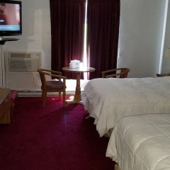 Woonsocket Motor Inn thumbnail 2