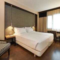 NH Sants Barcelona - Bild 8