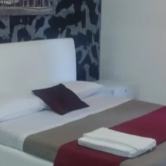 Acanto Room Suite thumbnail 1
