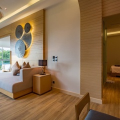 Crest Resort & Pool Villas - Bild 8