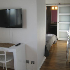 At Home in Paris - Bild 10