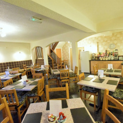 York House Hotel thumbnail 11
