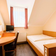 Hotel Kriemhild am Hirschgarten - Bild 5