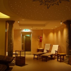 Romantik Hotel die Gersberg Alm mit Panorama über Salzburg und Outdoorpool ab Mai - Bild 12
