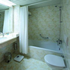 Grand Cettia Hotel - Bild 8