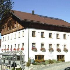 Rinchnacher Hof - Bild 1