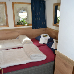 The Red Boat - Bild 4