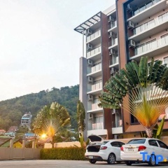 Chic Condo Karon by RESAVA - Bild 1