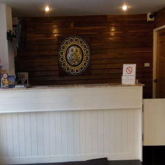 Yellow Tique Hotel thumbnail 1
