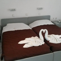 Elite Apartments thumbnail 3