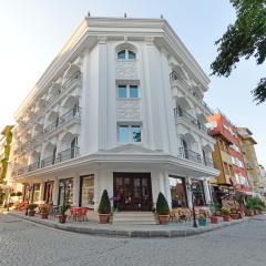 The Magnaura Palace Hotel - Bild 1