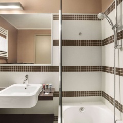 Hotel Ramada Plaza by Wyndham Milano thumbnail 14