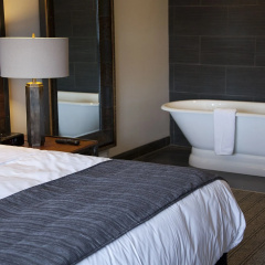 Ironworks Hotel thumbnail 4