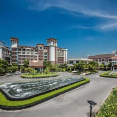 Summit Windmill Golf Suite Hotel @Suvarnabhumi - Bild 1