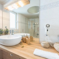 Luxury and Spacious apt for 8 guests - Bild 7