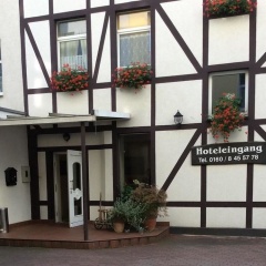 Am Sudenburger Hof - Bild 1