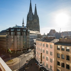 Boutique 003 Koln am DOM - Bild 13