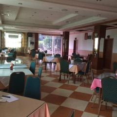 Yim Saan Hotel & Restaurant thumbnail 9