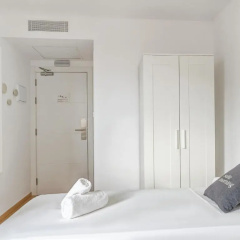 Limehome Barcelona Carrer de Fontcoberta - Bild 29