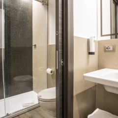 The Guardian Hotel - Bild 25