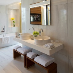 Renaissance Paris Republique Hotel - Bild 7