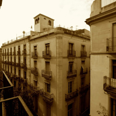 Artistic Hostel BCN  thumbnail 1