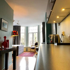 Décor Canal House thumbnail 1