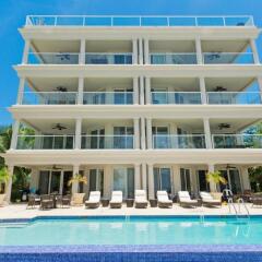 Sea Breeze, Grand Cayman in West Bay, Cayman Islands from 975$, photos, reviews - zenhotels.com photo 7