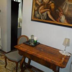 B&B near Castle in Vienna, Austria from 158$, photos, reviews - zenhotels.com guestroom