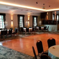 The Parkville Hotel thumbnail 10