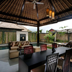 Bali Rich Seminyak Villas - Bild 24