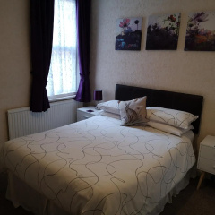 The Phoenix Guest House thumbnail 6