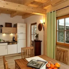 Beim Wartner - Chalets und Fewo Suiten thumbnail 7