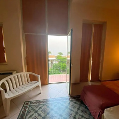 Gr B&B thumbnail 3