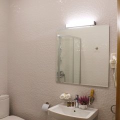Отель Бутик-отель «Октава» Грузия, Тбилиси - отзывы, цены и фото номеров - забронировать отель Бутик-отель «Октава» онлайн ванная