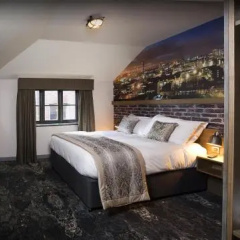 Abel Heywood Boutique Hotel thumbnail 1