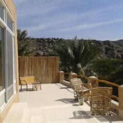 Misfah Old House in Al Hamra, Oman from 130$, photos, reviews - zenhotels.com balcony