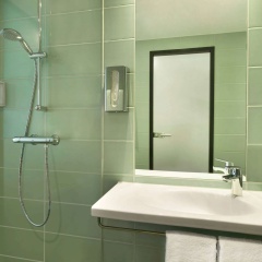 Super 8 by Wyndham Freiburg - Bild 11