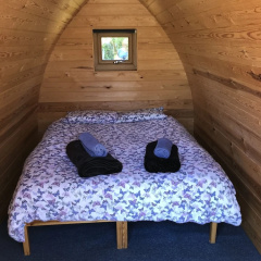 Wolds Glamping thumbnail 3
