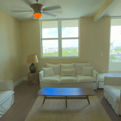 Pelican Residence at One Broadway - Bild 1