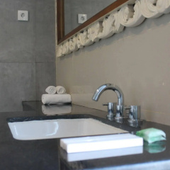 Graha Ayu Hotel thumbnail 11