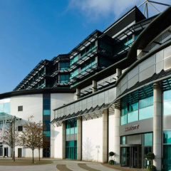 Radisson RED London Twickenham - Bild 1