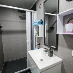 Viktera modernes Apartment - Bild 9