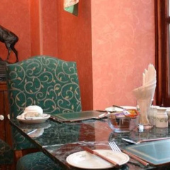 Royal Crown Guest House thumbnail 12