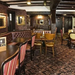 Ye Olde Kings Head thumbnail 19