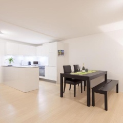 2,5 Zi Design Loft Wohnung mit Gartensitzplatz - Bild 10
