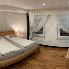 Ferienwohnung Janus Altstadt-Hameln Haus 1 inklusive Parkplatz mit und ohne Balkon - Bild 3